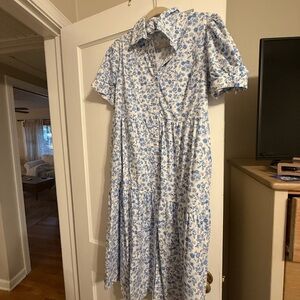 Crown & Ivy Blue and White Floral Midi Dress